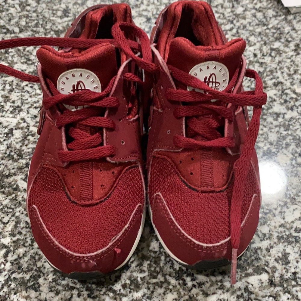 Kids Nike size 12 Huaraches